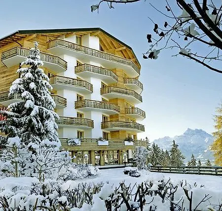 - Bristol Apartmanhotel